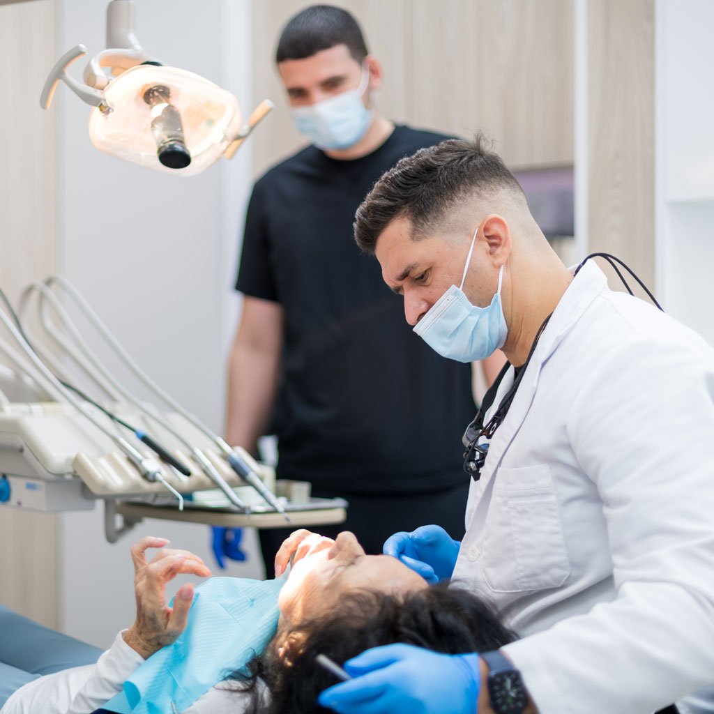 About Us - Dental Arts of Broward